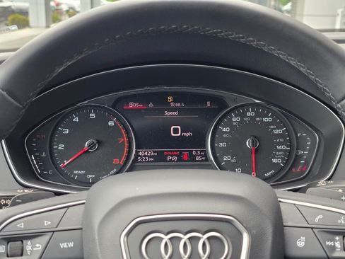 Used 2023 Audi Q5 2.0T Premium w/ Convenience Package AWD/4WD image 35