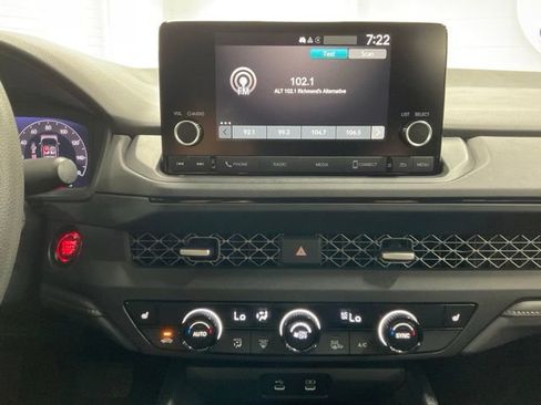 Used 2024 Honda Accord EX image 23