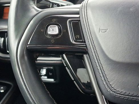 Used 2023 Lincoln Aviator Reserve w/ Elements Package Plus image 25