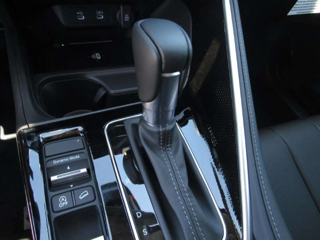 Certified 2025 Acura ADX AWD image 23