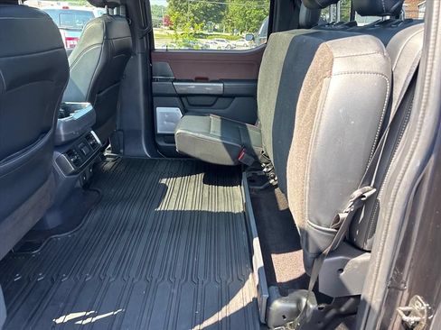 Used 2022 Ford F150 Lariat w/ Equipment Group 502A High AWD/4WD image 18