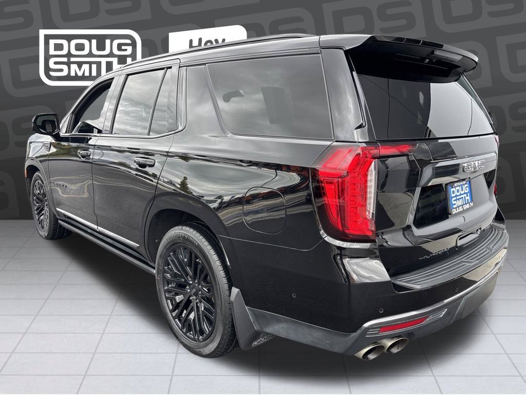 Used 2023 GMC Yukon Denali Ultimate w/ LPO, Floor Liner Package AWD/4WD image 3