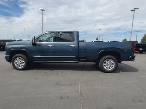 New 2025 Chevrolet Silverado 3500 High Country w/ Technology Package image 38