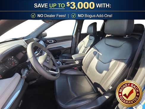 Used 2024 Jeep Compass Limited image 14