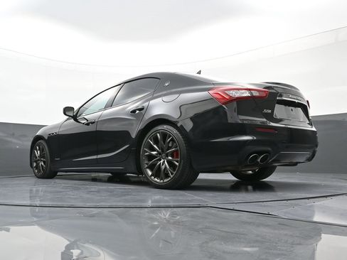 Used 2019 Maserati Ghibli S GranSport Q4 image 25
