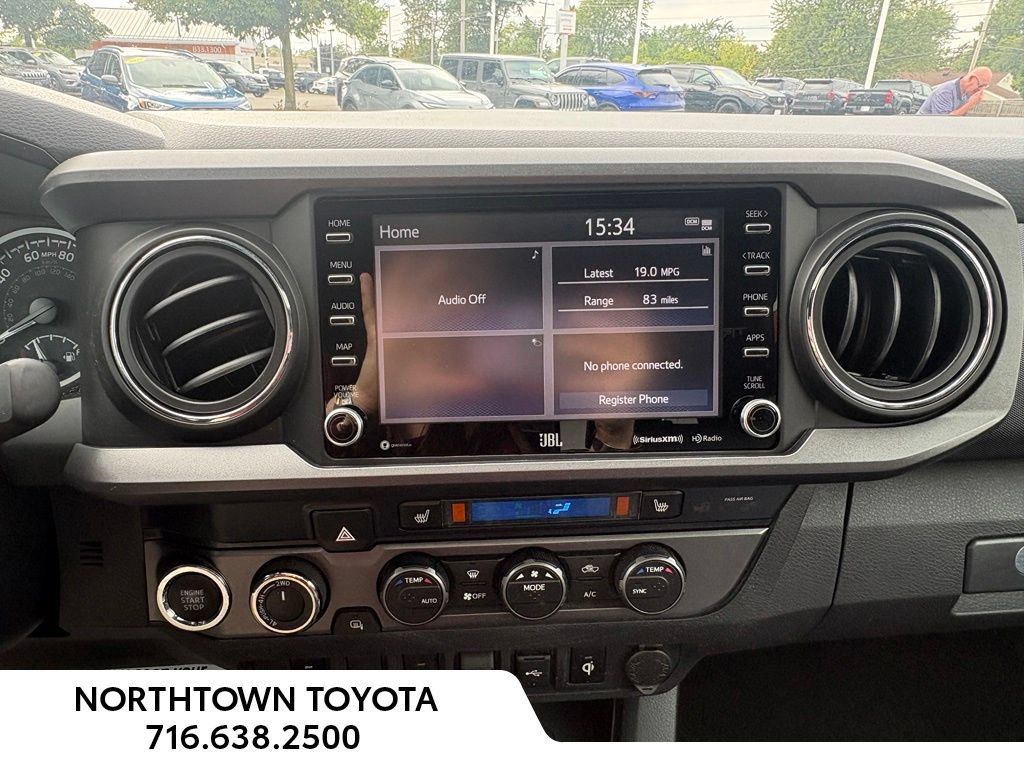 Used 2020 Toyota Tacoma TRD Pro AWD/4WD image 6