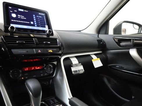 New 2026 Mitsubishi Eclipse Cross LE image 11