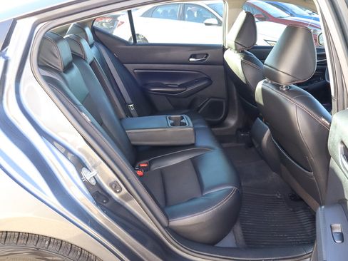 Used 2021 Nissan Altima 2.5 SR image 21