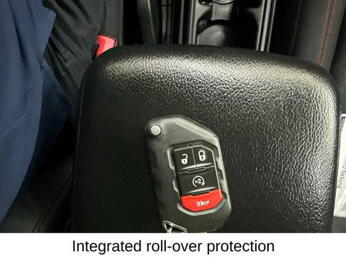 Used 2020 Jeep Wrangler Unlimited Rubicon AWD/4WD image 35