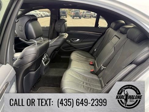 Used 2017 Mercedes-Benz S 550 Sedan w/ Premium Package image 26