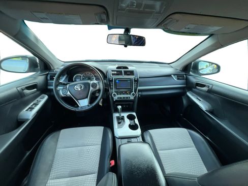Used 2012 Toyota Camry SE FWD image 21