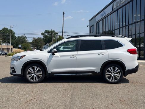 Used 2021 Subaru Ascent Limited w/ Technology Package AWD/4WD image 2