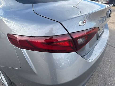 Used 2019 Alfa Romeo Giulia Ti w/ Quick Order Package 22X Lusso image 12