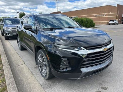 Used 2022 Chevrolet Blazer Premier AWD/4WD image 2