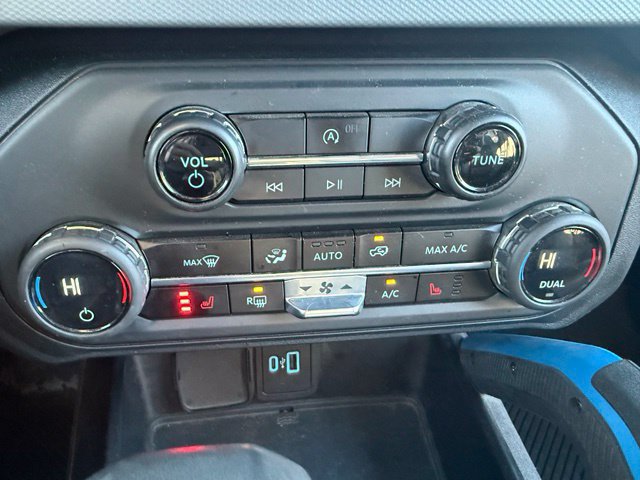 Used 2023 Ford Bronco Black Diamond AWD/4WD image 17