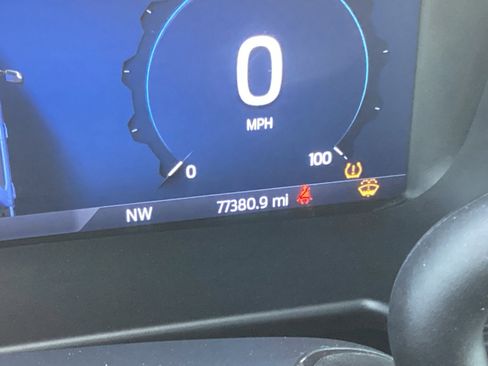 Used 2024 Ford F350 XLT w/ XLT Premium Package image 3