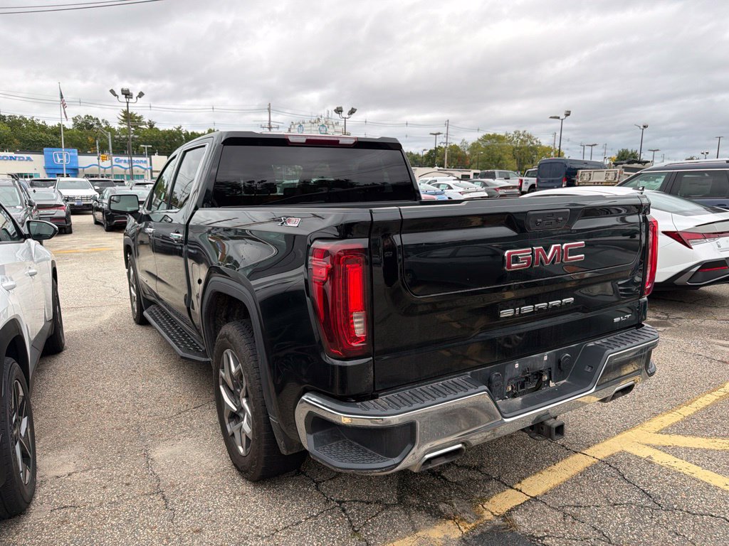 Used 2022 GMC Sierra 1500 SLT AWD/4WD image 2