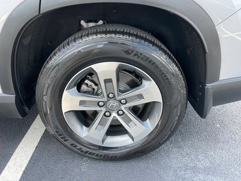 Certified 2025 Honda Pilot EX-L image 44