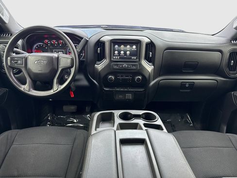 Used 2019 Chevrolet Silverado 1500 Custom Trail Boss w/ Custom Convenience Package AWD/4WD image 20
