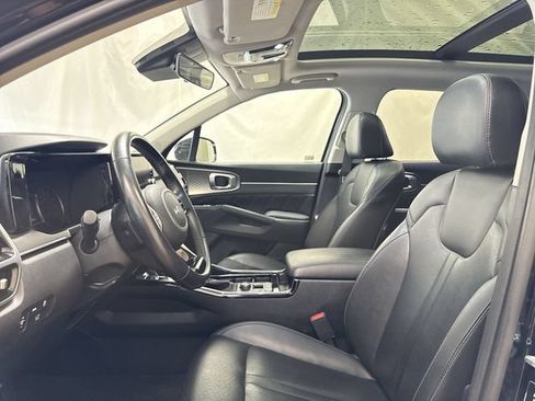 Used 2022 Kia Sorento SX FWD image 11