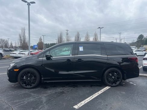 Certified 2026 Honda Odyssey Sport-L image 9