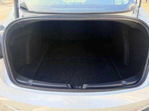 Used 2022 Tesla Model 3 RWD image 17