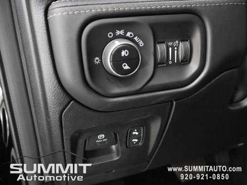 New 2026 RAM 1500 Limited AWD/4WD image 57