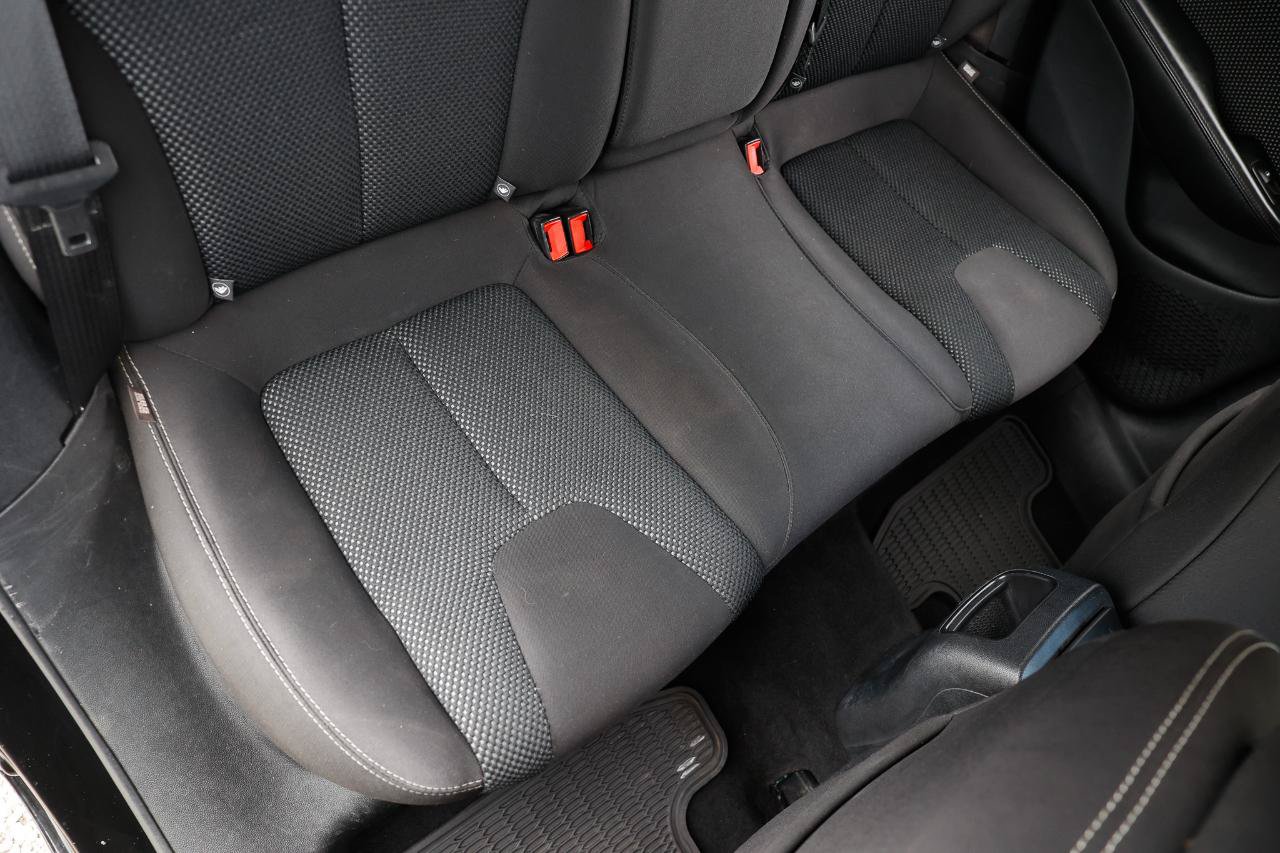 Used 2016 Dodge Dart SXT FWD image 10