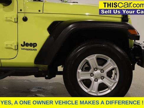 Used 2022 Jeep Wrangler Unlimited Sport AWD/4WD image 13