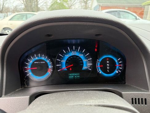 Used 2012 Ford Fusion SE image 15