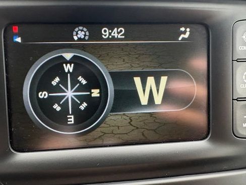 Used 2015 Jeep Cherokee Latitude FWD image 6