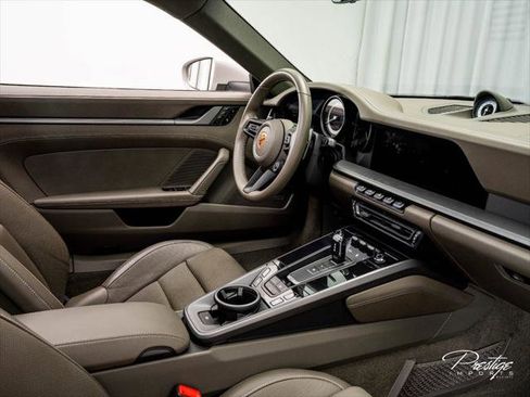 Used 2020 Porsche 911 Carrera S RWD image 20
