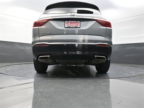 Used 2024 Buick Enclave Premium image 32