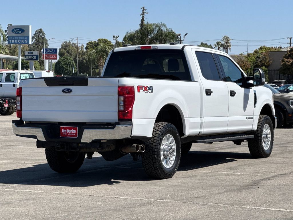 Certified 2020 Ford F250 XLT AWD/4WD image 3