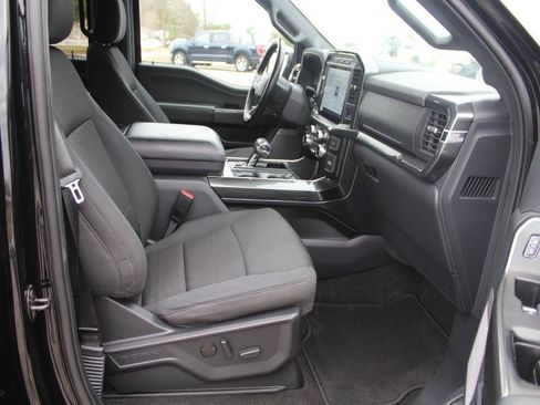 Used 2022 Ford F150 XLT w/ Equipment Group 302A High image 16