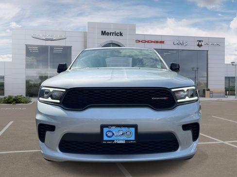Used 2025 Dodge Durango GT w/ Blacktop Package AWD/4WD image 3