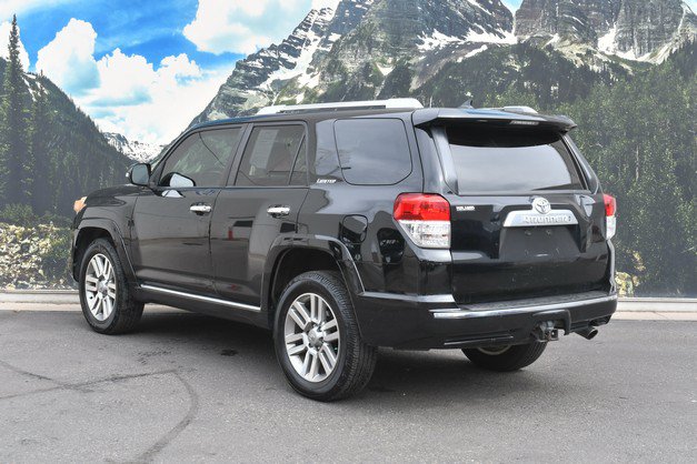 Used 2010 Toyota 4Runner Limited AWD/4WD image 9