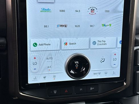 New 2025 Ford F150 Lightning Lariat image 18