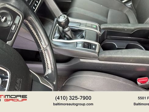 Used 2017 Honda Civic Sport image 11