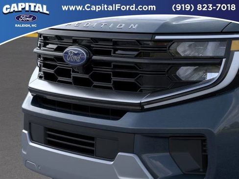 New 2025 Ford Expedition Max Platinum w/ Platinum Ultimate Package image 17