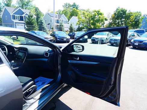 Used 2017 Nissan Maxima 3.5 SL FWD image 20