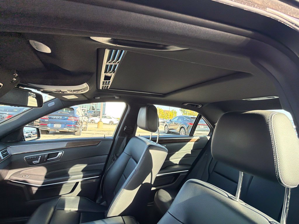 Used 2014 Mercedes-Benz E 350 4MATIC Sedan image 12