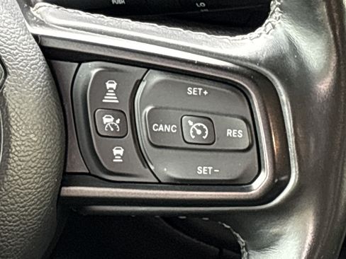Used 2021 Jeep Wrangler Unlimited Sport AWD/4WD image 23