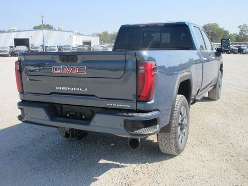 New 2026 GMC Sierra 3500 Denali w/ Denali Reserve Package image 5