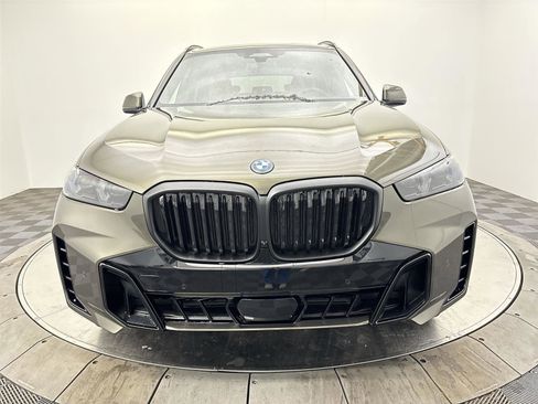 New 2026 BMW X5 xDrive50e image 14