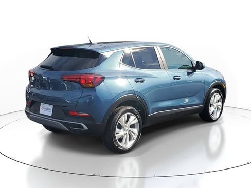 Certified 2024 Buick Encore GX Preferred w/ Comfort Package FWD image 4