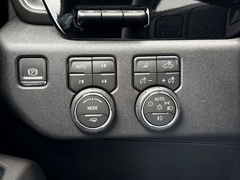 New 2026 Chevrolet Silverado 2500 LTZ w/ LTZ Plus Package image 20