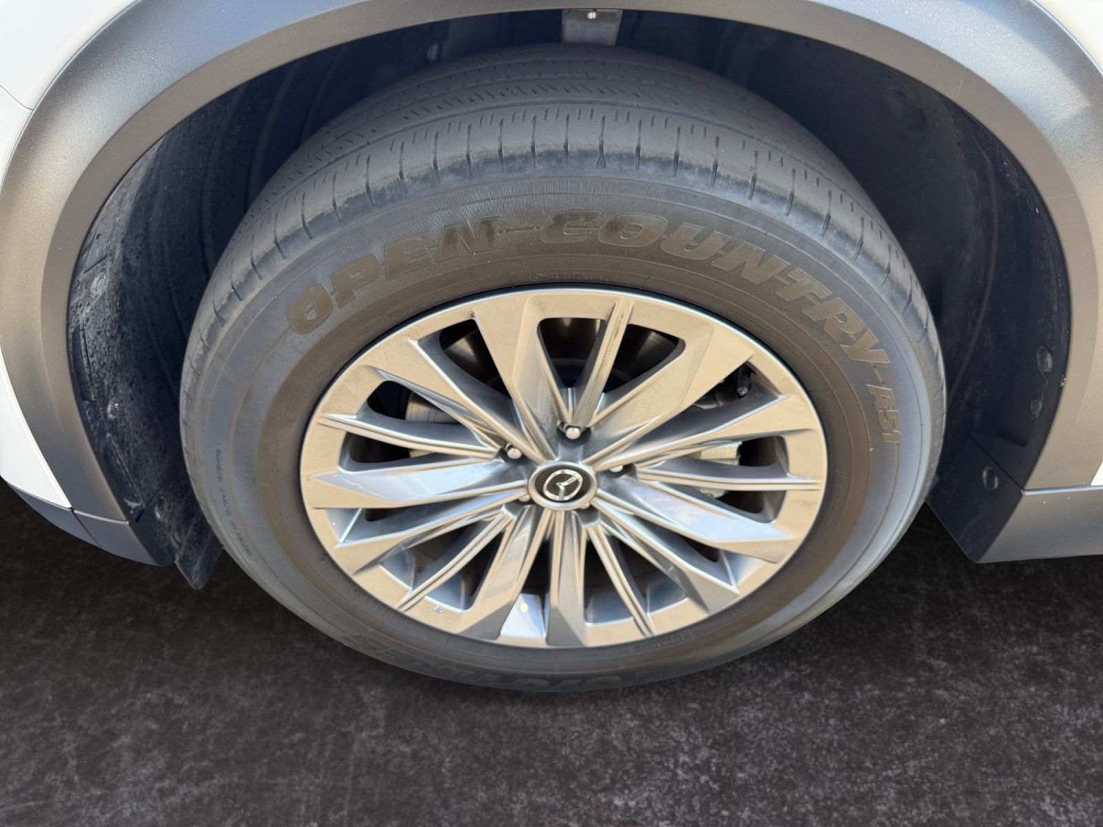 Used 2024 MAZDA CX-90 Plug-In Hybrid w/ Preferred AWD/4WD image 14