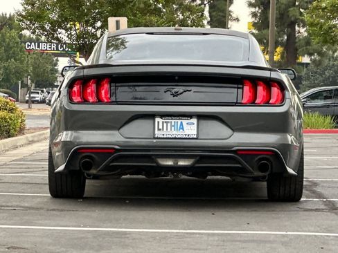 Used 2019 Ford Mustang Coupe w/ Equipment Group 101A RWD image 7