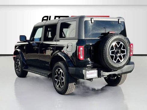 Used 2025 Ford Bronco Outer Banks AWD/4WD image 5
